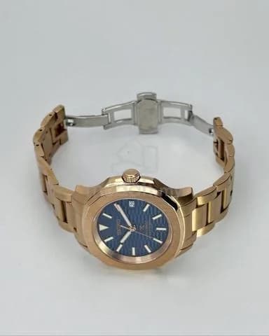 Custom S. Mod Fluted Blue DJ Rose Gold Nautilus on Bracelet 40mm — image 5