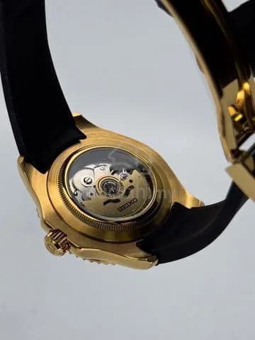 Custom S. Mod 40mm Gold Yachtmaster V3 — image 6