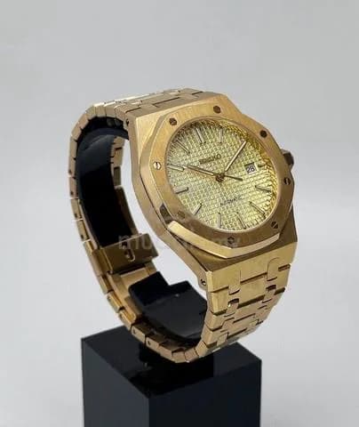 Custom S. Mod 42mm Full Gold AP — image 2