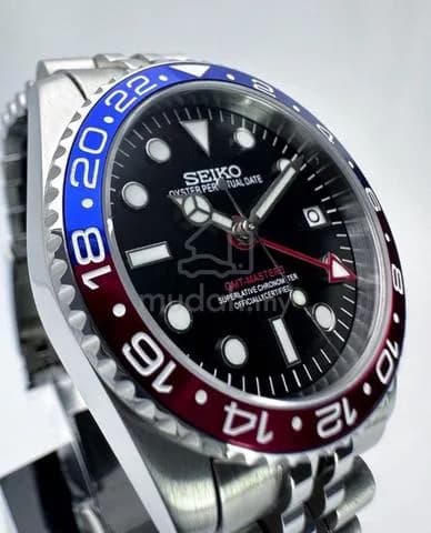 Custom S. Mod 36mm Pepsi GMT-Master II w/ Ice Blue Lume — image 4