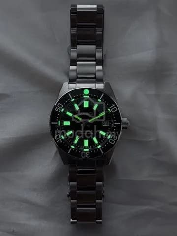 Custom S. Mod 40mm Gloss Black 62Mas Silver SPB143 V2 Automatic — image 6