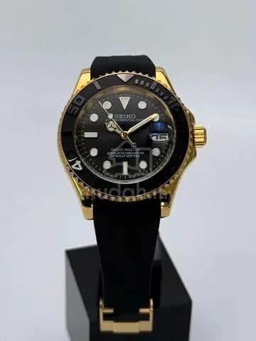 Custom S. Mod 40mm Gold Yachtmaster V3 — image 1