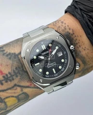 Custom S. Mod 42mm Black BR05 V2 — image 1