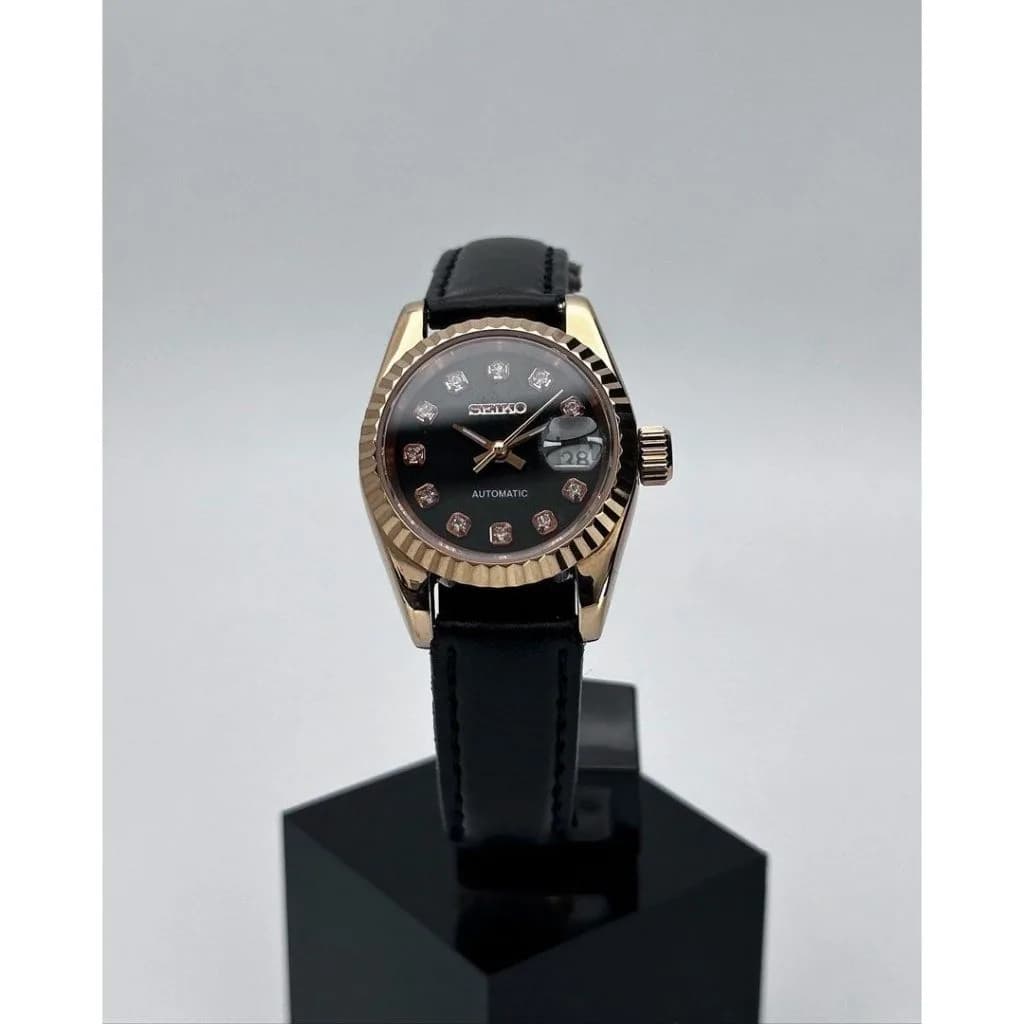 Custom S. Mod 26mm Black Diamond Rose Gold Datejust — image 7