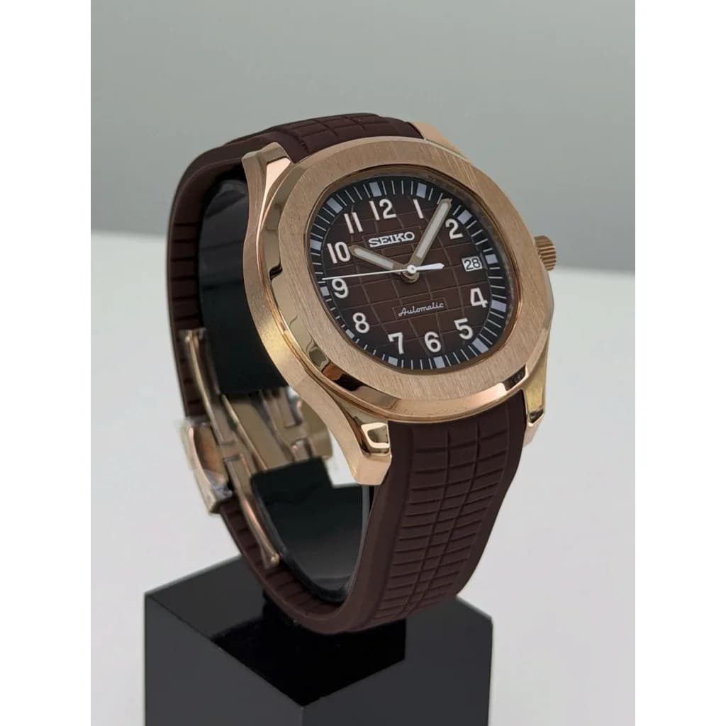 Custom S. Mod 42mm Brown Vignette Rose Gold Aquanaut — image 3