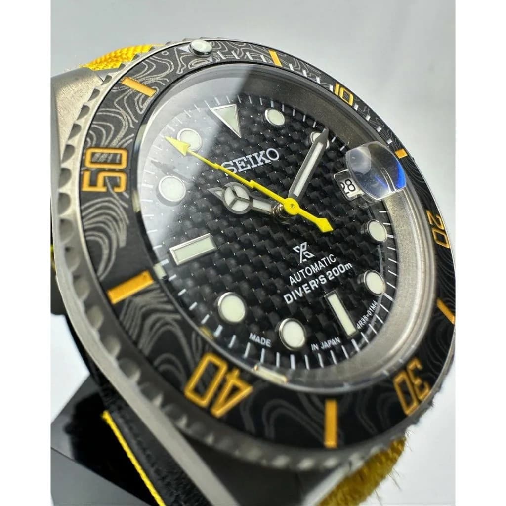 Custom S. Mod Yellow Carbon Titanium Sub on Velcro 40mm Automatic Watch — image 4