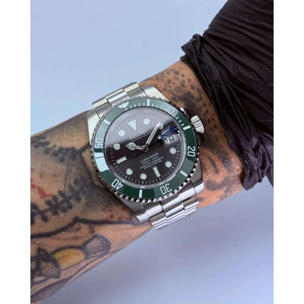 Custom S. Mod 40mm Ice Lume SB Sub Green Bezel Diver Style — image 1