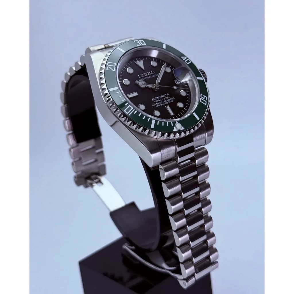 Custom S. Mod 40mm Ice Lume SB Sub Green Bezel Diver Style — image 3