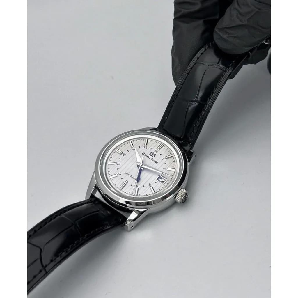Custom S. Mod 39mm SBGJ Snow Texture Dial — image 6