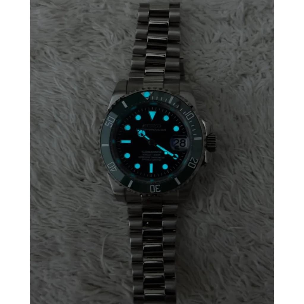 Custom S. Mod 40mm Ice Lume SB Sub Green Bezel Diver Style — image 9