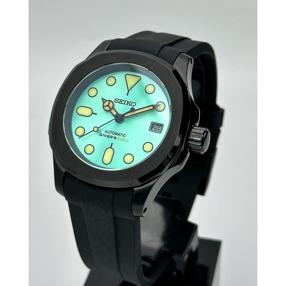 Custom Seiko Mod • Mint Green Black Nautilus • 40mm E&S Watches