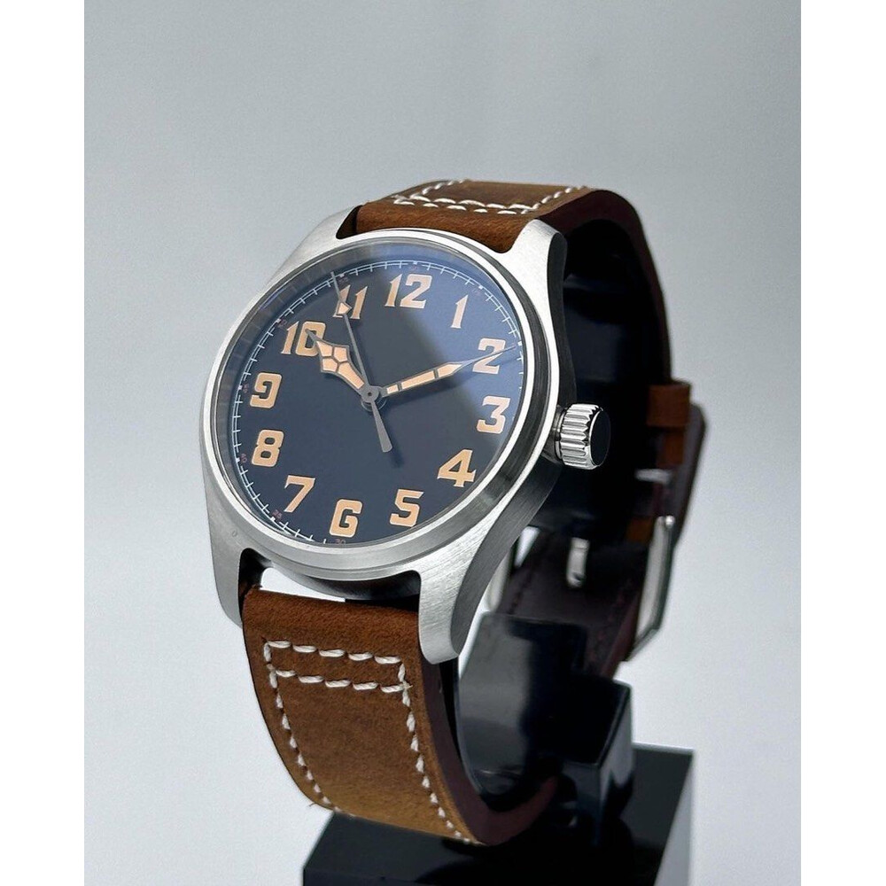 Custom Seiko Mod • Pilot Flieger On Leather • 39mm E&S Watches