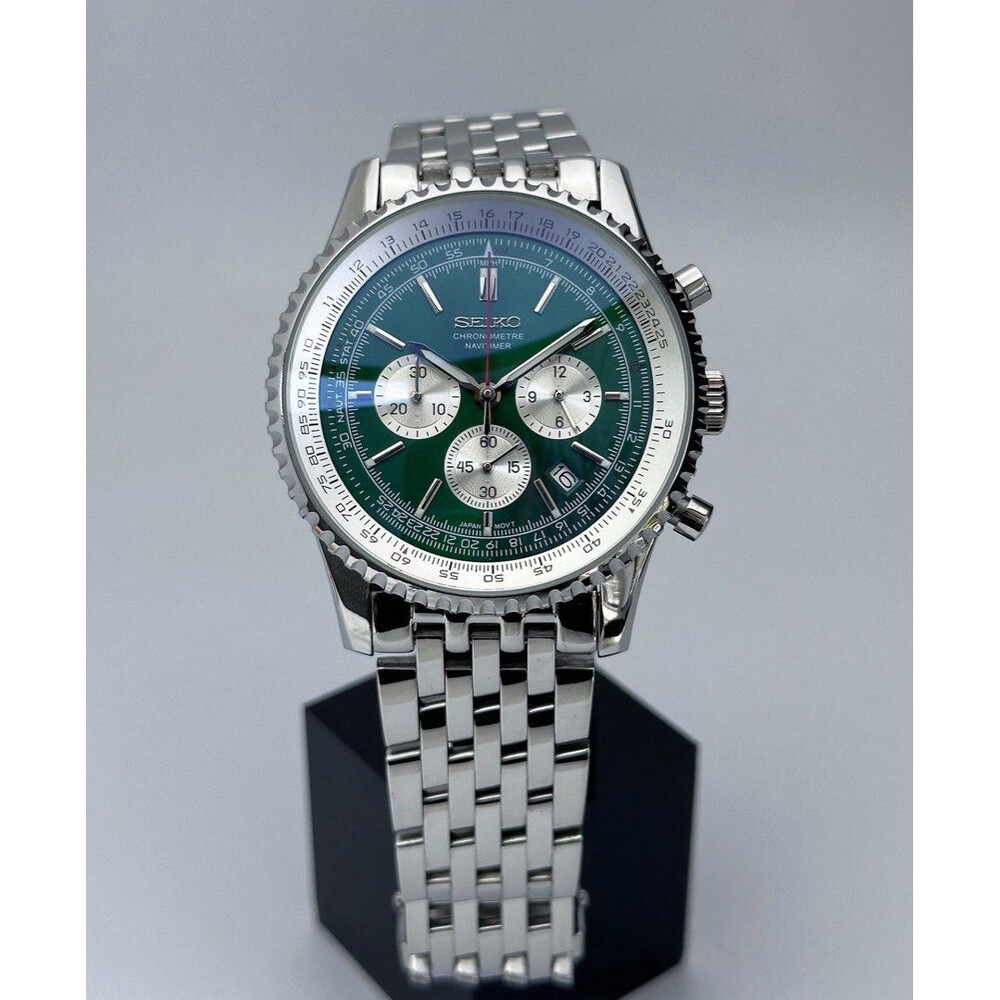 Custom Seiko Mod • Green Navitimer Quartz Chronograph • 47mm E&S
