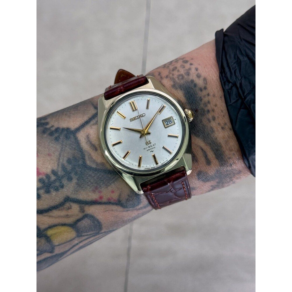 36mm • 1968 Grand Seiko 4522-8000 45GS Gold Cap Hi-Beat 36000vph Manual  Winding